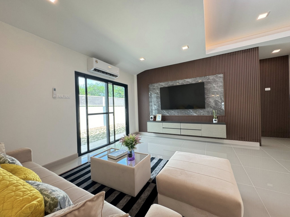 ขาย บ้านเดี่ยว 3 ห้องนอน 3 ห้องน้ำ เนินพลับหวาน (2)