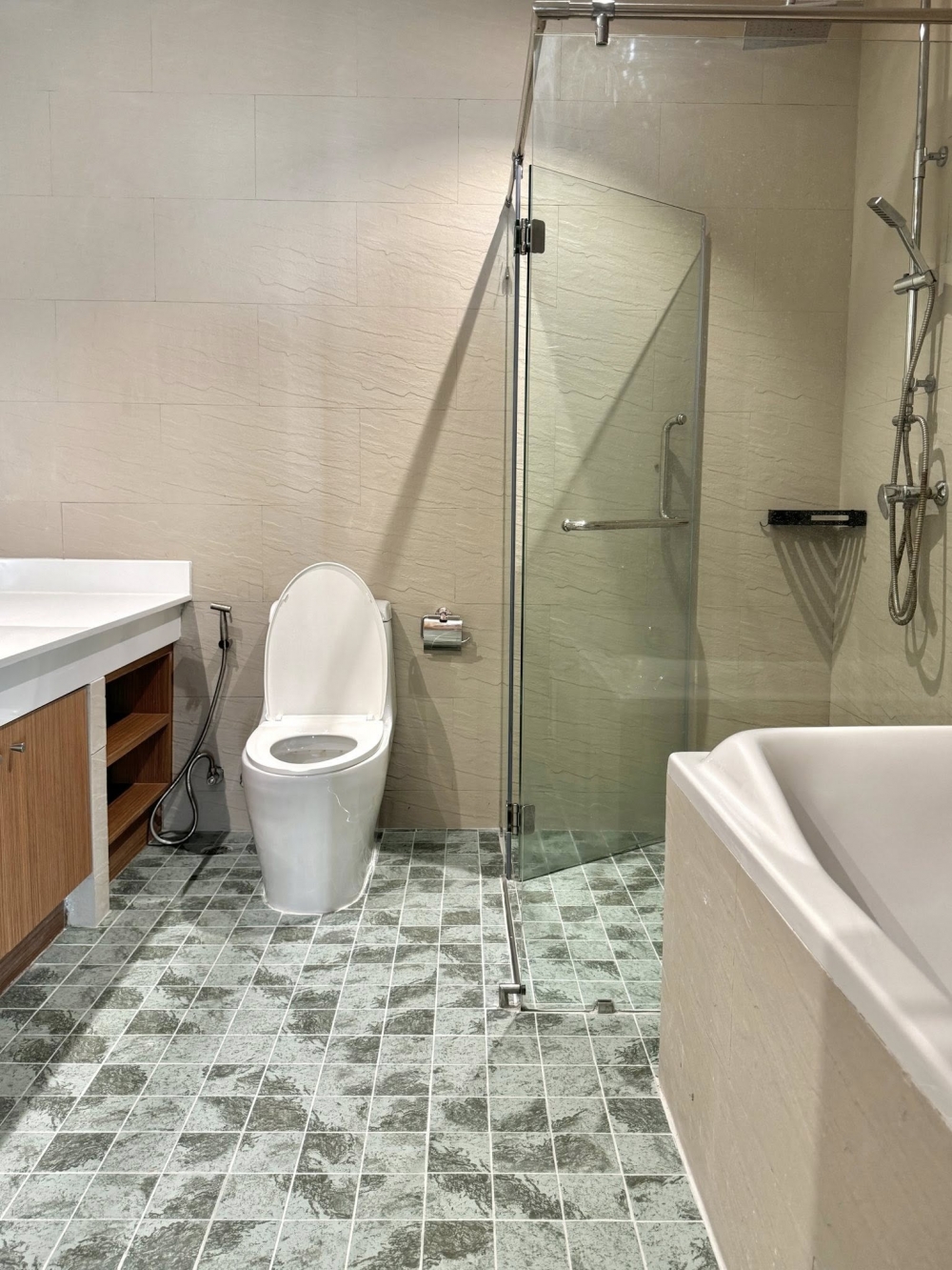 ขาย Gardenia Pattaya Jomtien การ์เด็นเนียร์ พัทยา จอมเทียน 2 ห้องนอน วิวเมือง (2)