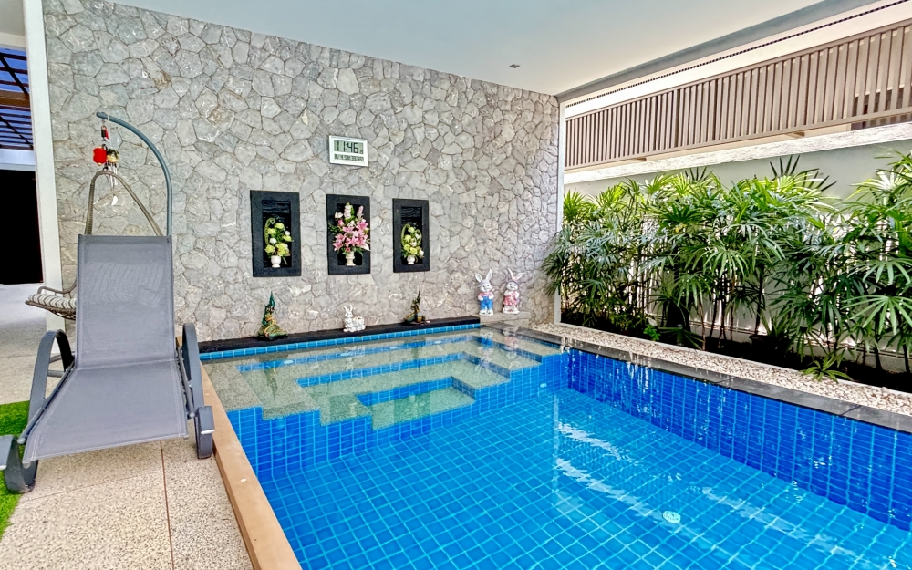 ขาย Pool Villa 2 ชั้น 4 ห้องนอน 4 ห้องน้ำ Palm Lakeside Villas ปาล์ม เลคไซด์ วิลล่า (1)