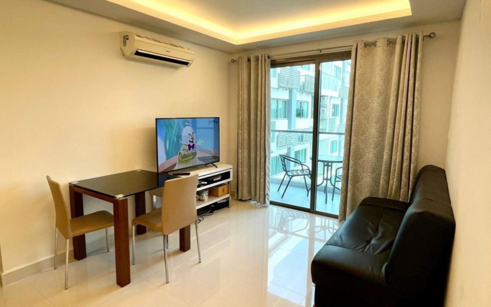 ขาย Club Royal Wongamat คลับ รอยัล วงศ์อมาตย์ 1 ห้องนอน วิวสระว่ายน้ำ (2)