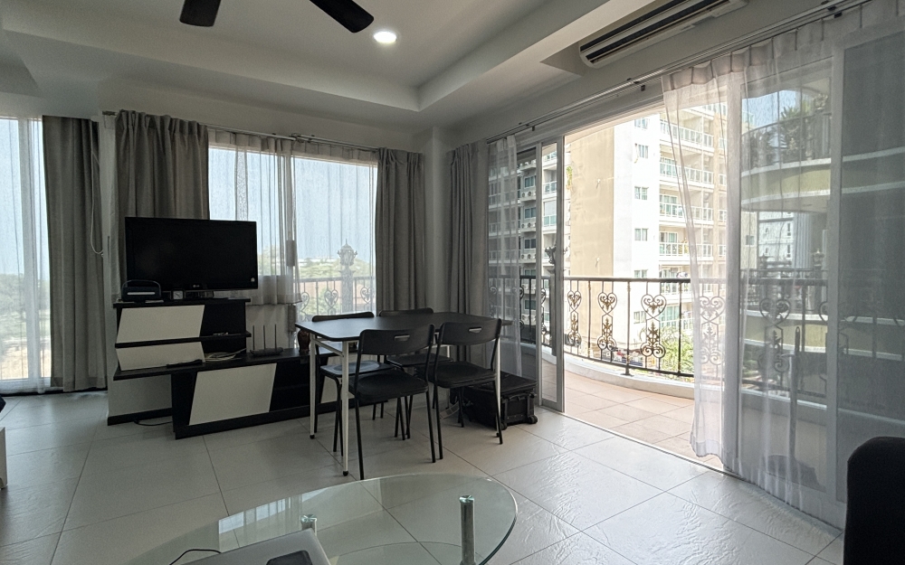 ขาย  Siam Oriental Twins Pratumnak สยาม โอเรียนทัล ทวินส์ พระตำหนัก Studio วิวสระ (2)