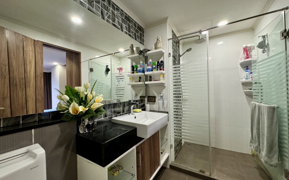 ขาย Dusit Grand Park Jomtien ดุสิต แกรนด์ คอนโด พาร์ค จอมเทียน 2 ห้องนอน วิวสระ (2)