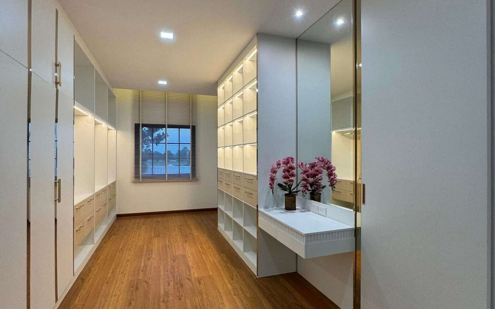 ขายบ้าน Pool Villa 2 ชั้น 3 ห้องนอน 6 ห้องน้ำ ทุ่งกลมตาลหมัน