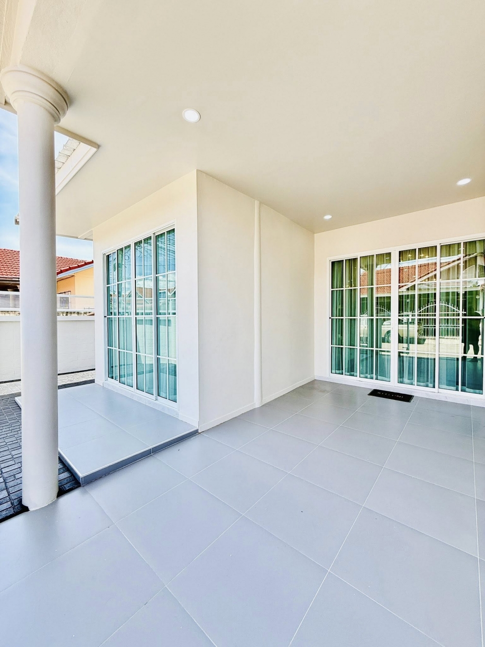 ขาย ทาวน์เฮ้าส์ 2 ห้องนอน 2 ห้องน้ำ เขาตาโล (2)