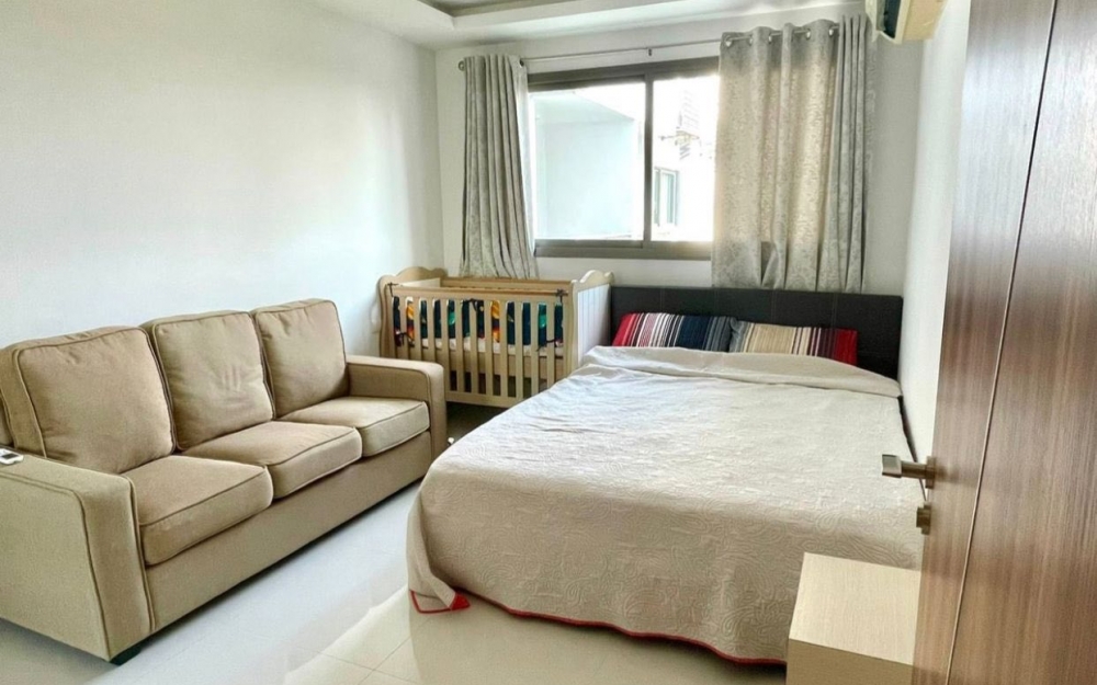 ขาย Club Royal Wongamat คลับ รอยัล วงศ์อมาตย์ 1 ห้องนอน วิวสระว่ายน้ำ (2)