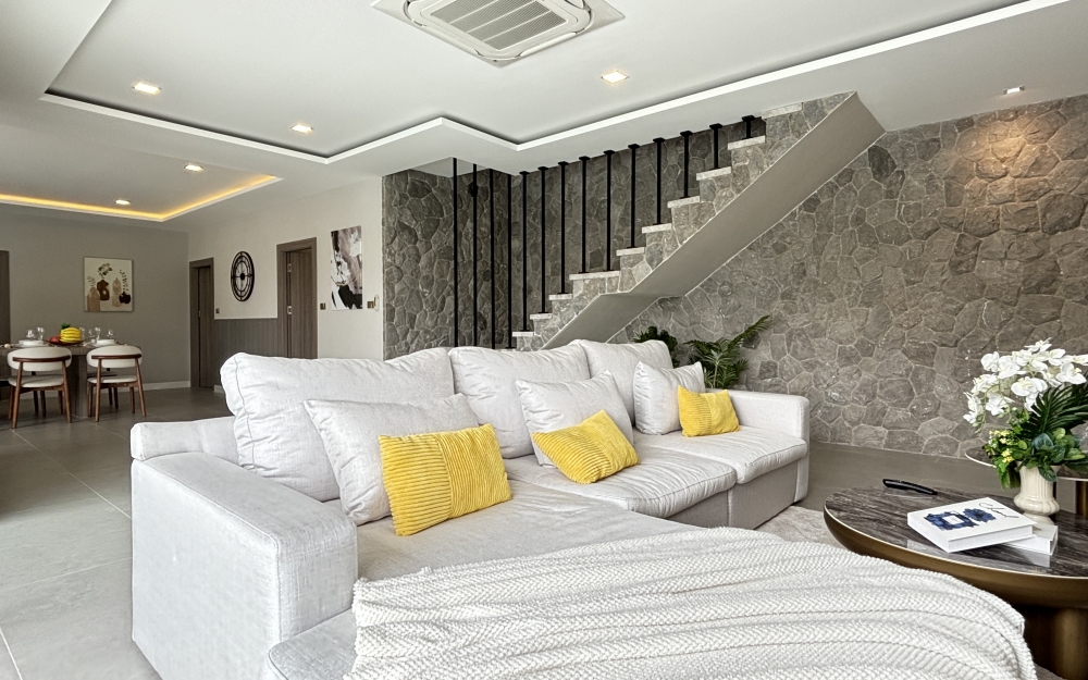 ขาย Pool Villa 2 ชั้น 7 ห้องนอน 8 ห้องน้ำ ห้วยใหญ่ (2)