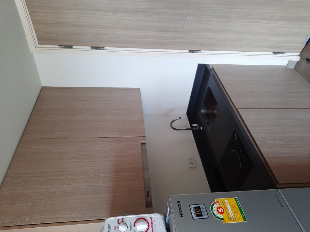 ขาย Apus Central Pattaya เอปัส พัทยากลาง  3 ห้องนอน วิวสระ (2)