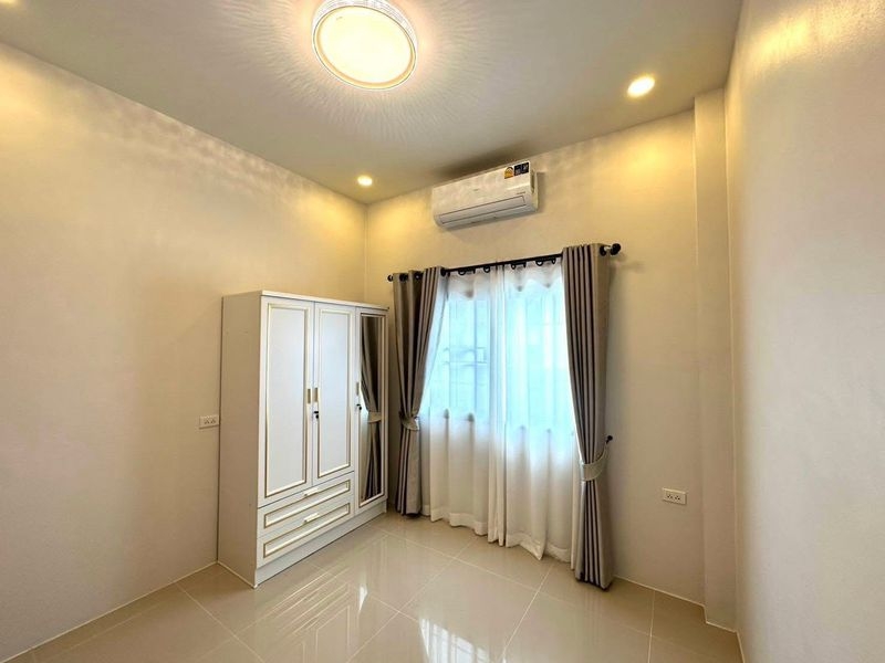 ขาย Pool Villa ชั้นเดียว 3 ห้องนอน 2 ห้องน้ำ มาบประชัน (2)