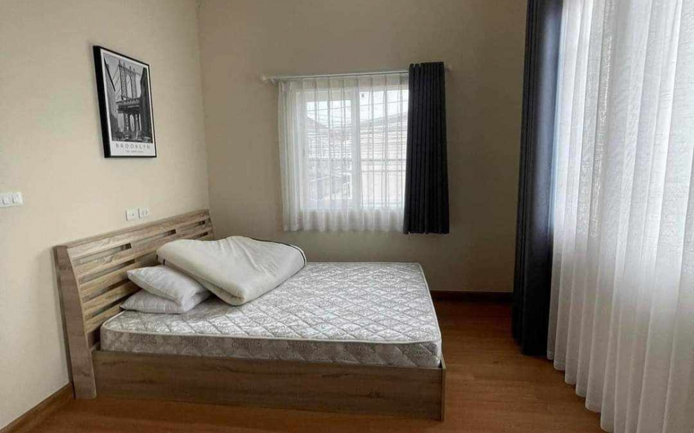 ปล่อยเช่ารายปีทาวน์โฮม 2 ชั้น 4 ห้องนอน 2 ห้องน้ำ เขาตาโล