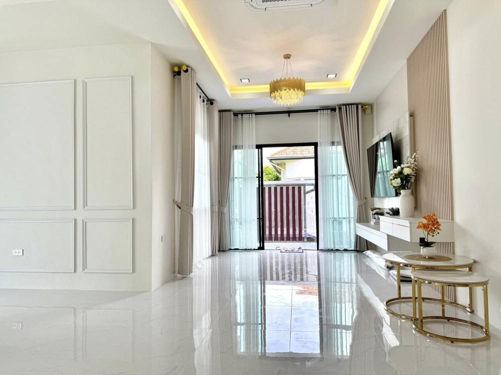 ขาย Pool Villa ชั้นเดียว 3 ห้องนอน 3 ห้องน้ำ ซอยสยาม (2)