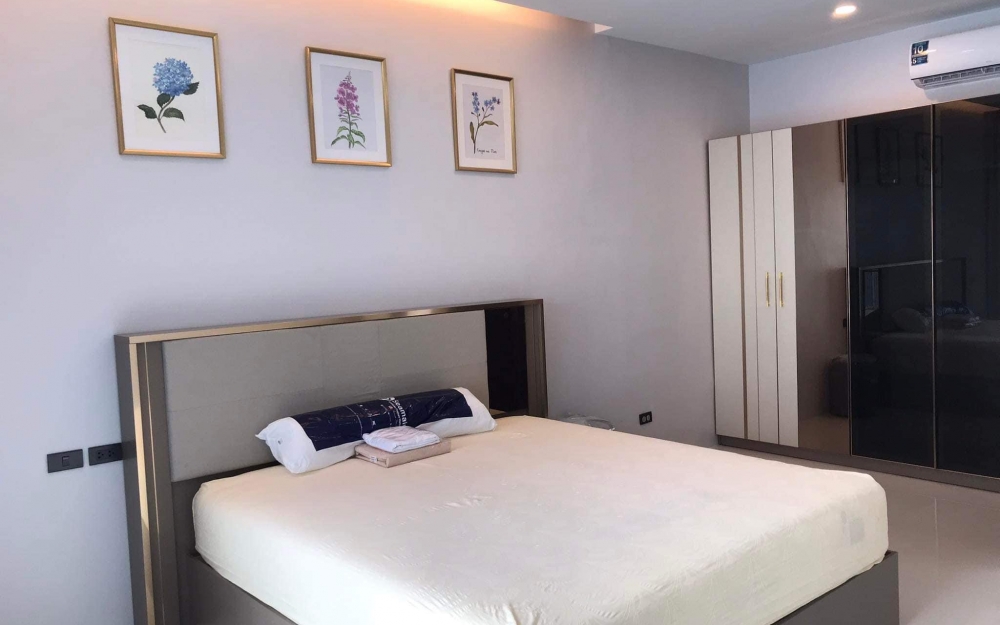 ขายพร้อมผู้เช่าบ้าน Pool Villa 3 ห้องนอน 2 ห้องน้ำ ใกล้โรงเรียนนานาชาติรีเจนท์ หนองปลาไหล (2)