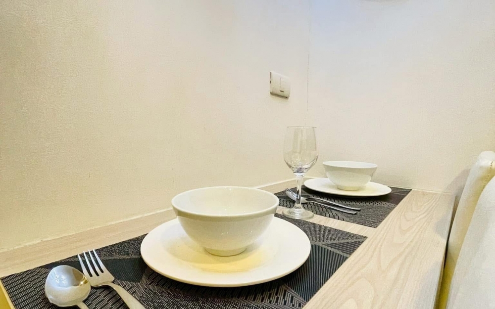 ขาย Arcadia Beach Resort Pattaya อะคาเดีย บีช รีสอร์ท พัทยา 1 ห้องนอน วิวสระ (2)