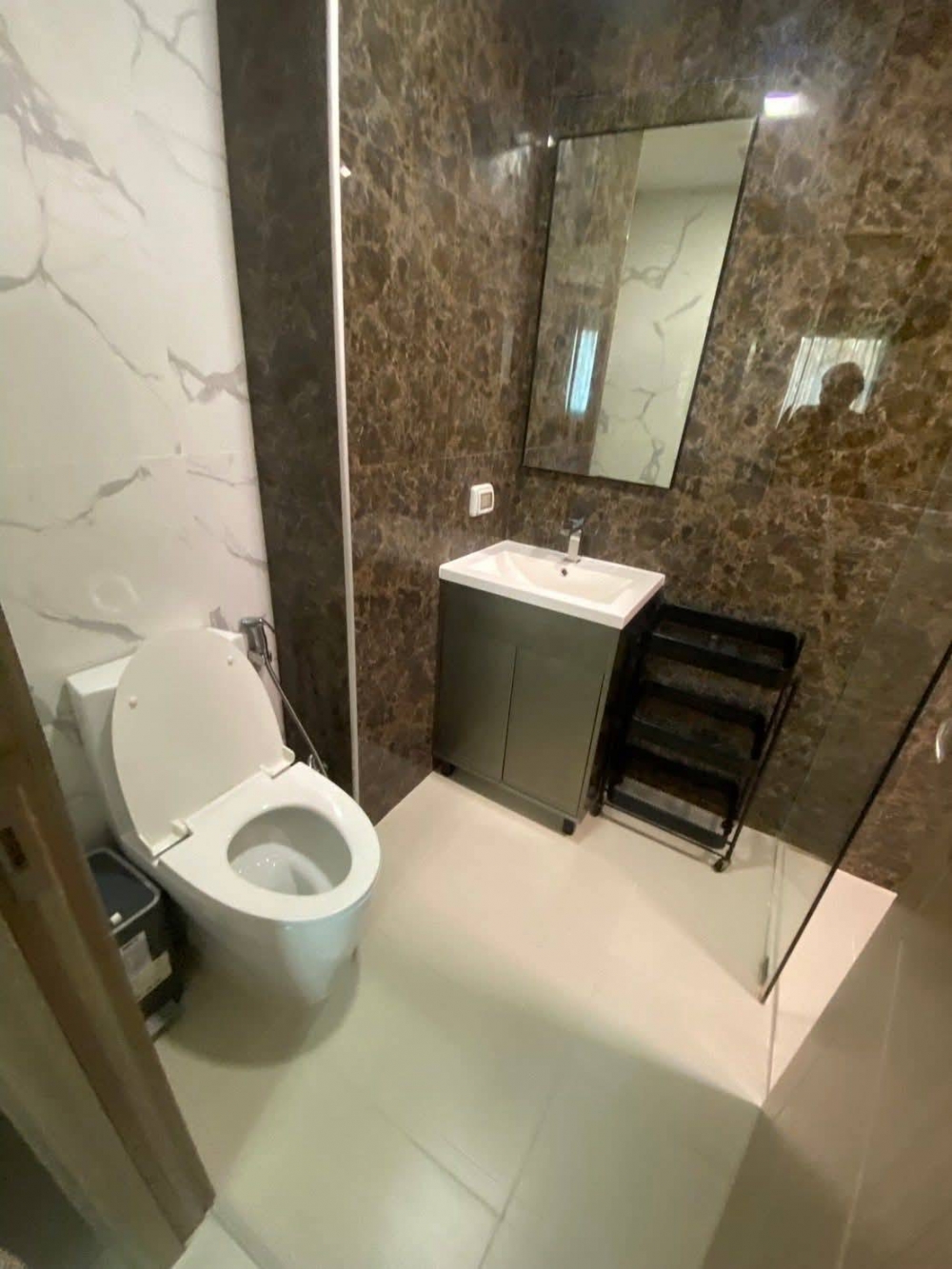 เช่า อาคาเดียคอนติเนนตัล