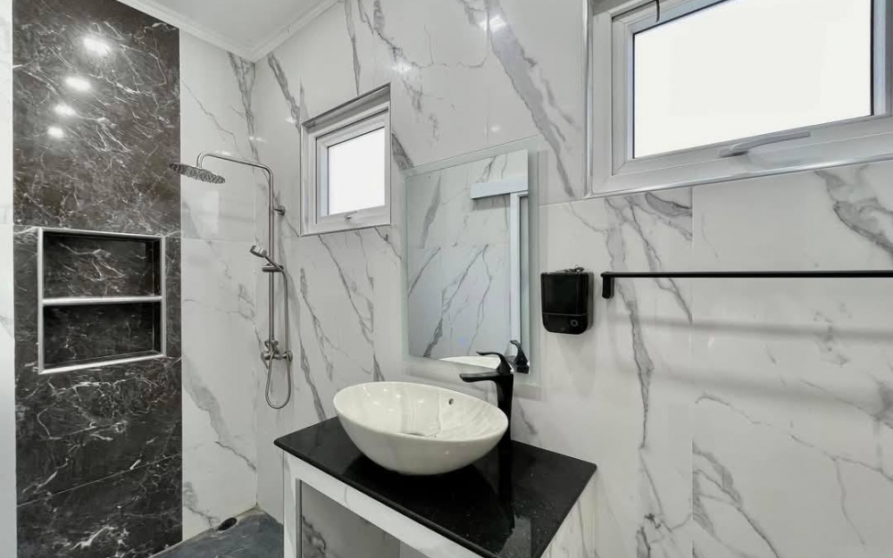 ขาย Pool Villa 2 ชั้น 4 ห้องนอน 5 ห้องน้ำ ขอบอ่างชากนอก (3)