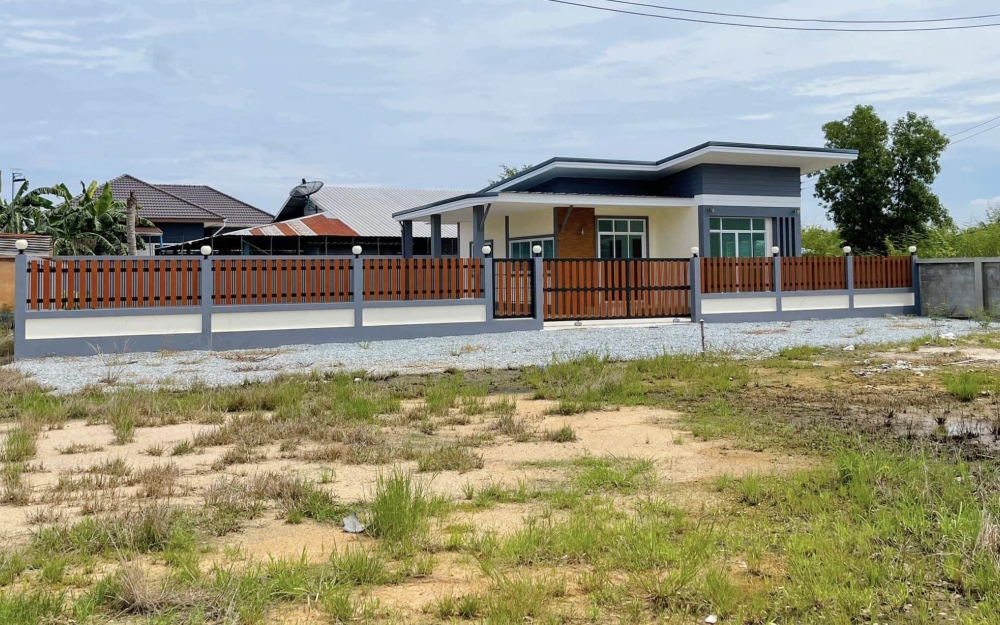 ขาย บ้าน 2 ห้องนอน 2 ห้องน้ำ ห้วยใหญ่ (3)