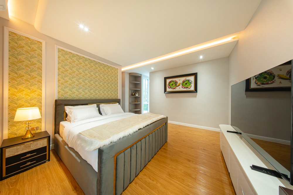 ขาย Pool Villa 2 ชั้น 7 ห้องนอน 8 ห้องน้ำ จอมเทียน