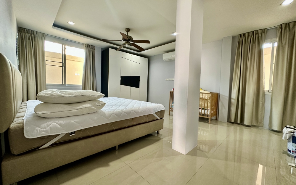 ขาย Pool Villa ชั้นเดียว 3 ห้องนอน 3 ห้องน้ำ จอมเทียน (2)