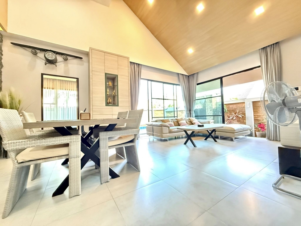 ขาย Pool Villa 2 ห้องนอน 2 ห้องน้ำ พัทยา (2)