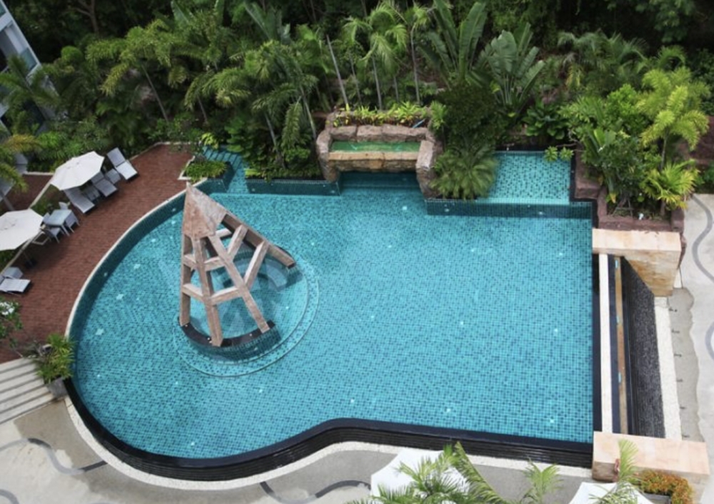 ขาย Club Royal Wongamat คลับ รอยัล วงศ์อมาตย์ 1 ห้องนอน วิวสระ (2)