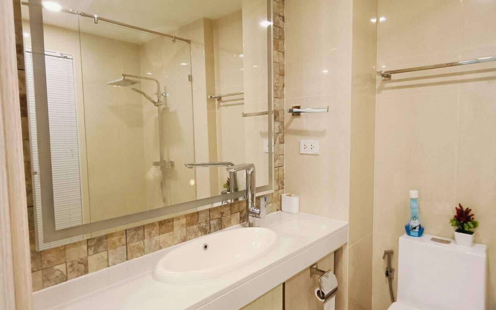 ปล่อยเช่ารายปี Olympus โอลิมปุส ซอยกอไผ่ พัทยาใต้ 1 ห้องนอน ชั้น 7 วิวสระ