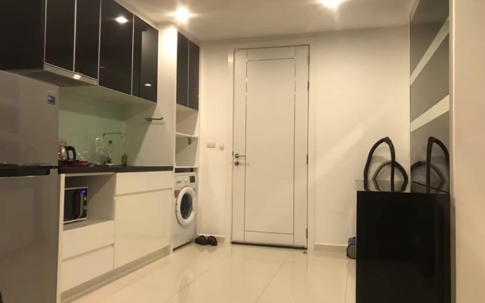 ให้เช่า The Vision Pratumnak เดอะ วิชัน พระตำหนัก 1 ห้องนอน วิวทะเล