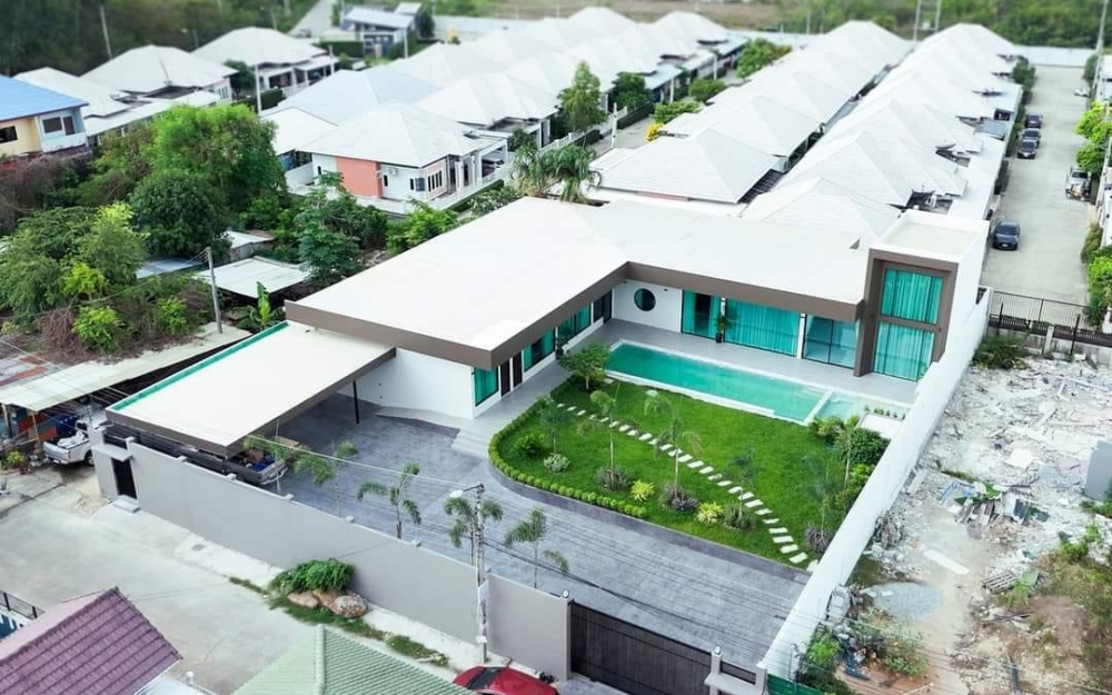 ขายบ้าน Pool Villa ซ.ชัยพฤกษ์ 5 ห้องนอน 6 ห้องน้ำ 270 ตร.วา (3)