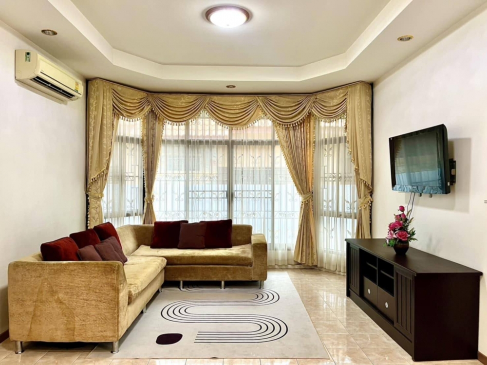 ให้เช่า บ้านเดี่ยว 3 ห้องนอน 2 ห้องน้ำ พัทยา