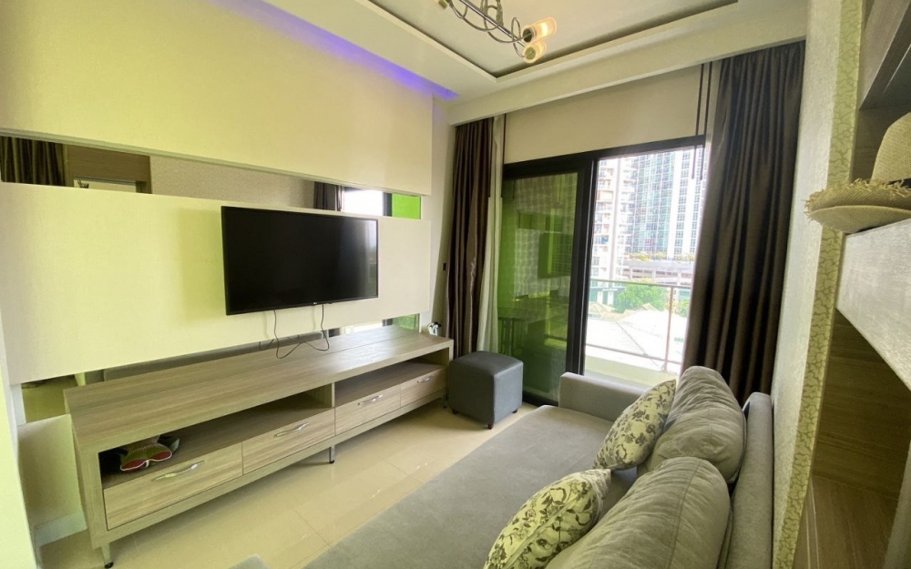 ขาย Dusit Grand Condo View Jomtien ดุสิต แกรนด์ คอนโด วิว จอมเทียน 1 ห้องนอน วิวทะเล (2)