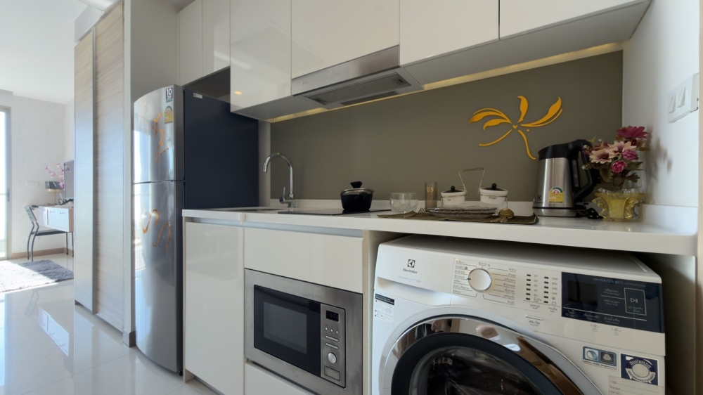 ปล่อยเช่า Riviera Jomtien ริเวียร่า จอมเทียน Studio ชั้น 15 วิวทะเล ติดเจ้าของ