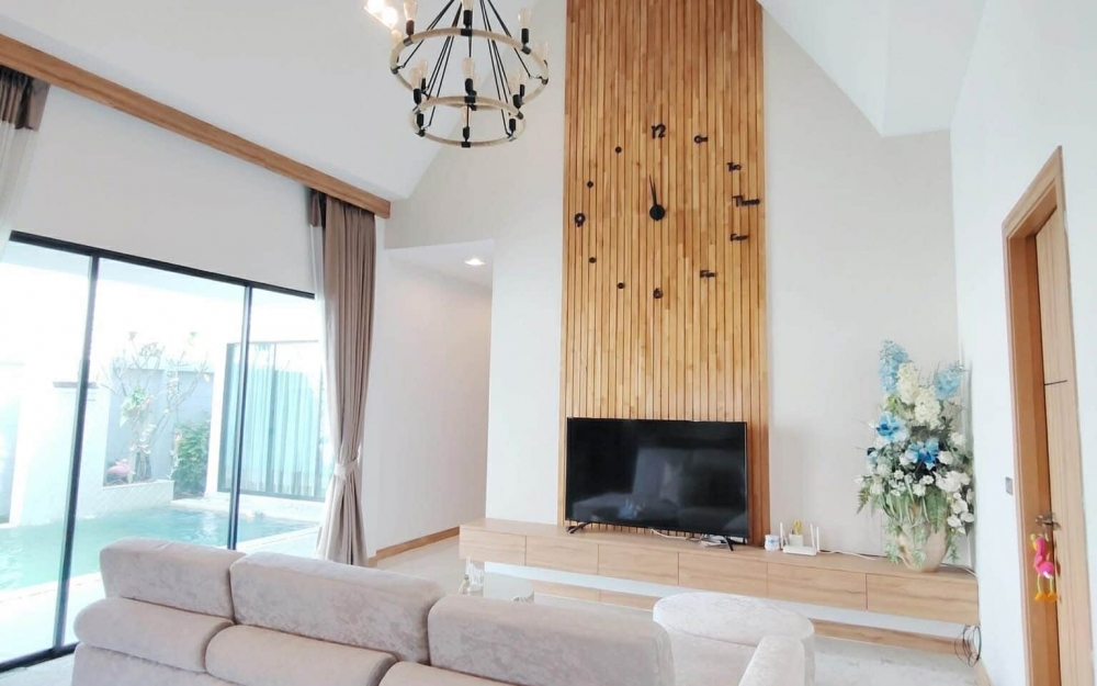 ให้เช่าพูลวิลล่า 3 ห้องนอน 4 ห้องน้ำ ทุ่งกลมตาลหมัน