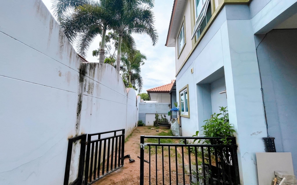 ขายบ้านเดี่ยว 2 ชั้น 3 ห้องนอน 3 ห้องน้ำ ทุ่งกลม-ตาลหมัน ติดเจ้าของ (2)