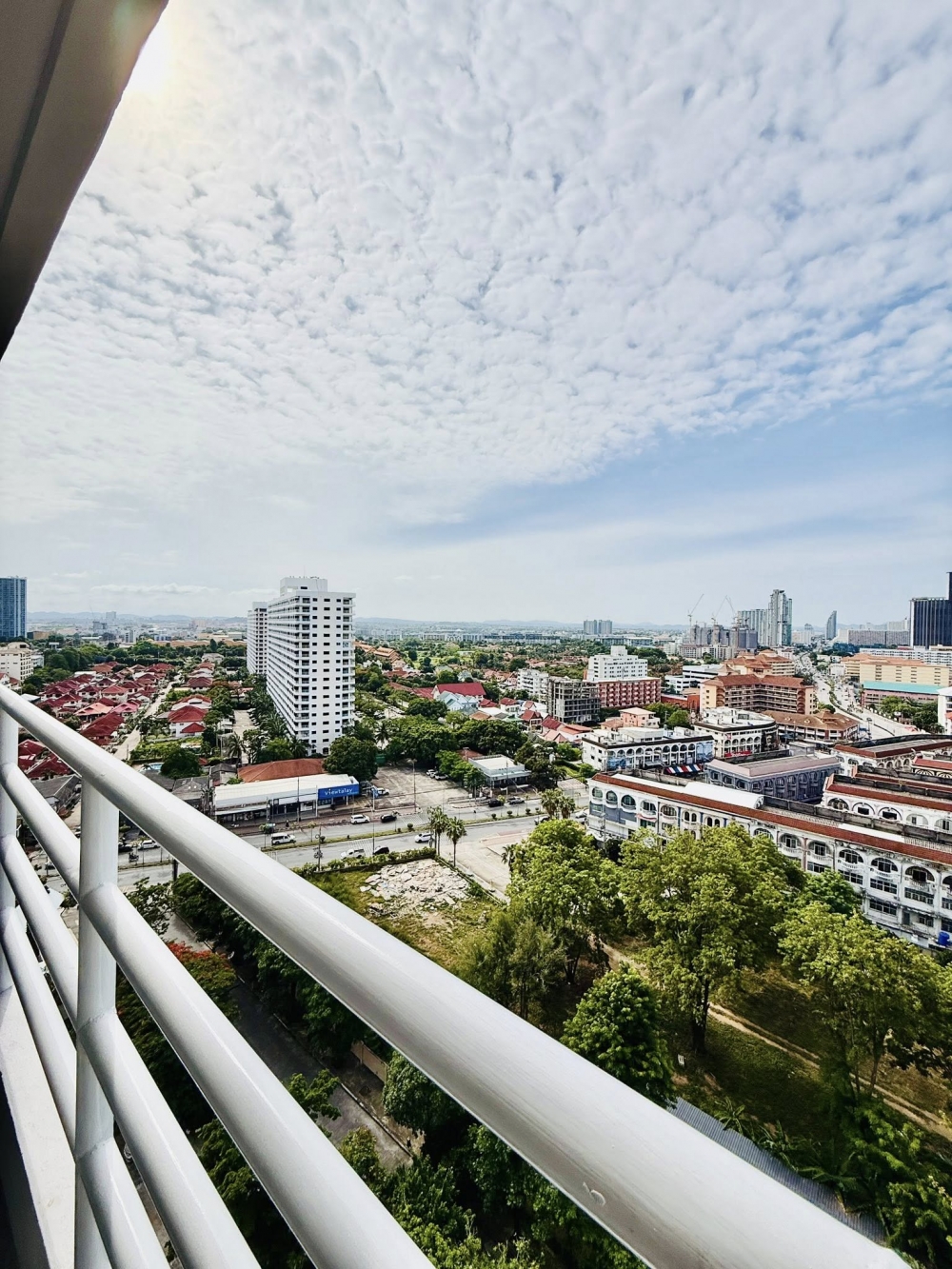 ขาย View Talay 5 Jomtien วิวทะเล 5 จอมเทียน 1 ห้องนอน วิวทะเล (2)