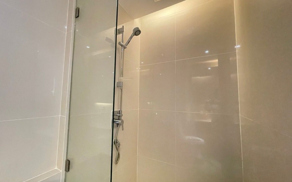 ให้เช่า Grande Caribbean Pattaya แกรนด์ แคริบเบียน พัทยา 1 ห้องนอน วิวสระ