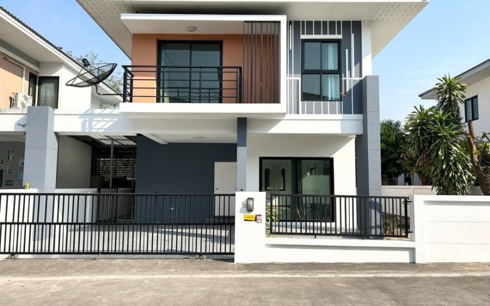 ขายบ้านแฝด 2 ชั้น 3 ห้องนอน 3 ห้องน้ำ บึงวรกิจ (1)