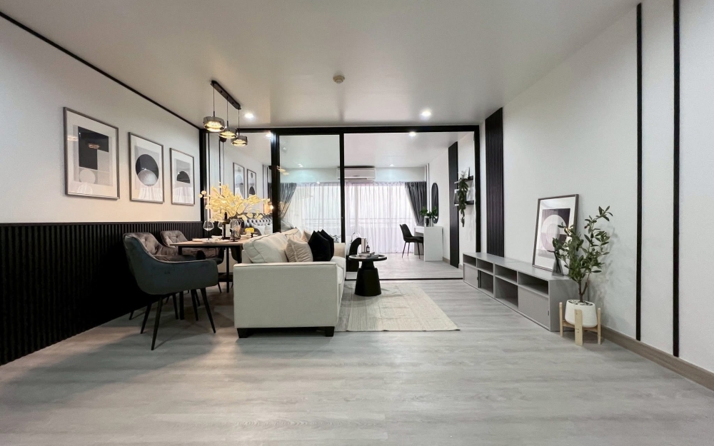 ขาย PKCP Tower Pattaya พีเคซีพี คอนโดมีเนียม พัทยา 1 ห้องนอน วิวทะเล (2)