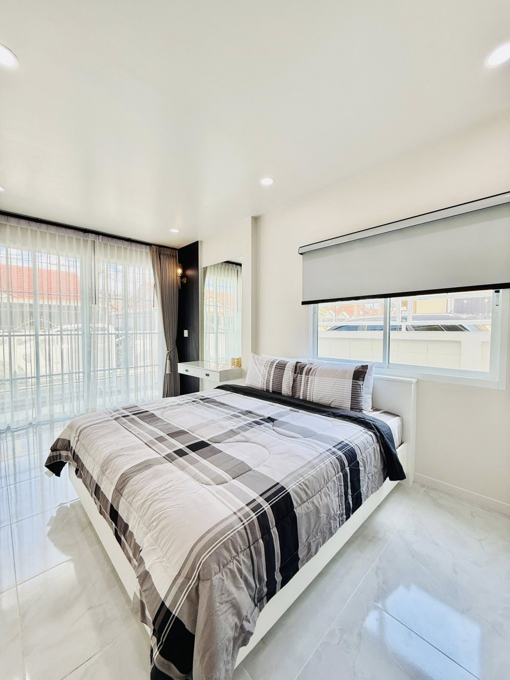 ขาย ทาวน์เฮ้าส์ 2 ห้องนอน 2 ห้องน้ำ เขาตาโล (2)