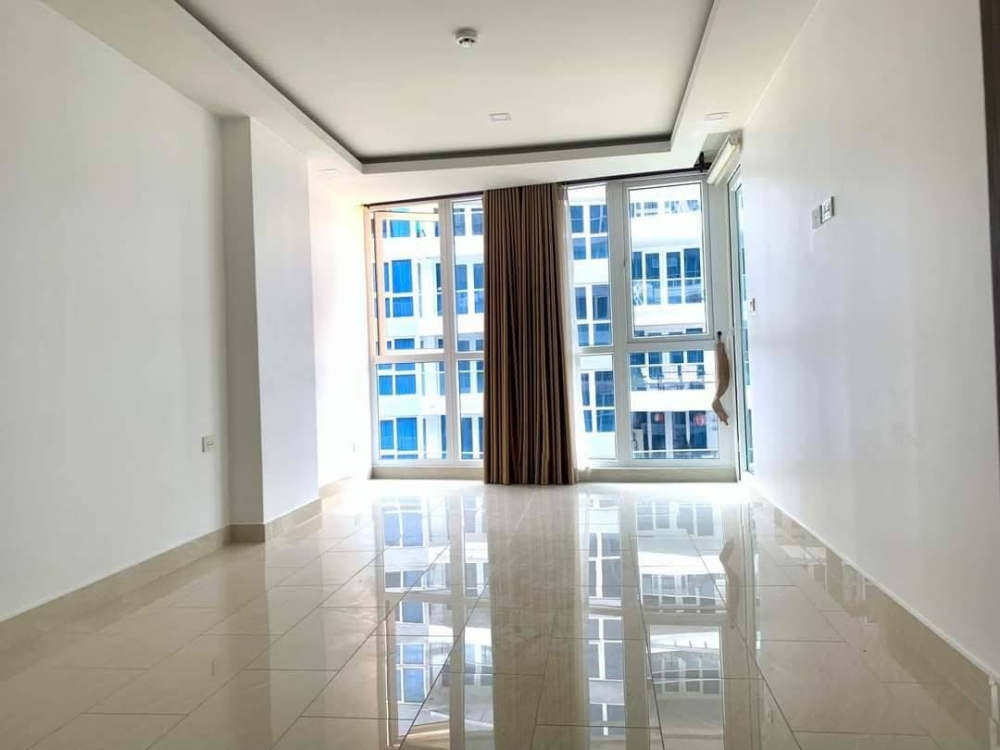 ขาย Grand Avenue พัทยากลาง 1 ห้องนอน วิวสระ (3)