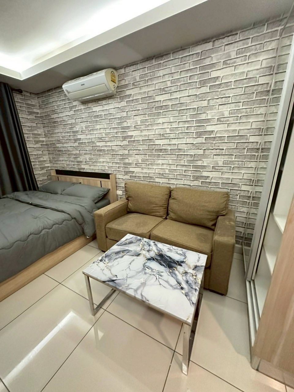 ลากูน่า บีช รีสอร์ท จอมเทียน