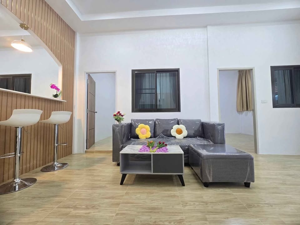 ขาย ทาวน์เฮ้าส์ 3 ห้องนอน 2 ห้องน้ำ พัทยา (2)