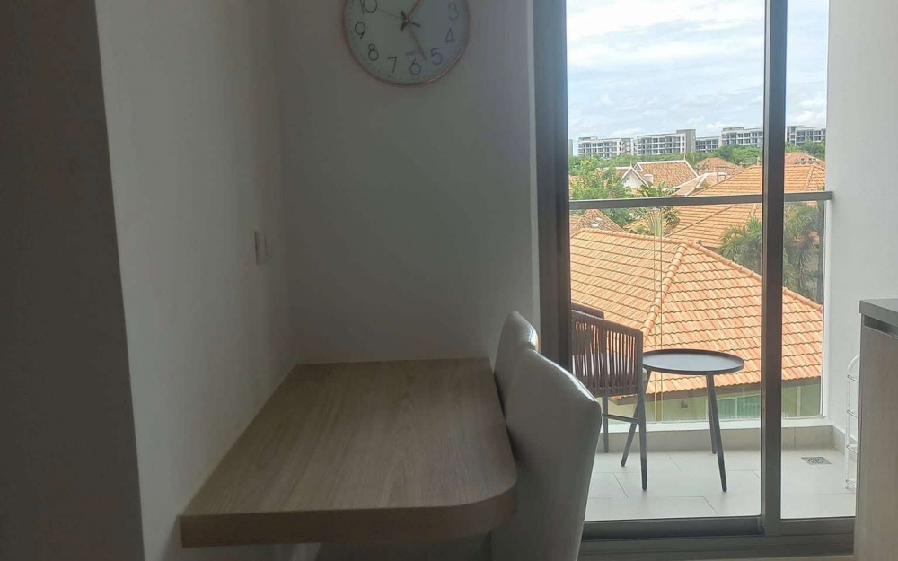 ปล่อยเช่าขั้นต่ำ 6 เดือน Arcadia Beach Resort อะคาเดีย บีช รีสอร์ท พัทยาใต้-ทัพพระยา 1 ห้องนอน 1 ห้องน้ำ ชั้น 4 วิวเมือง