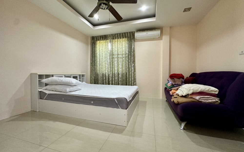 ขาย Pool Villa ชั้นเดียว 3 ห้องนอน 3 ห้องน้ำ จอมเทียน (2)