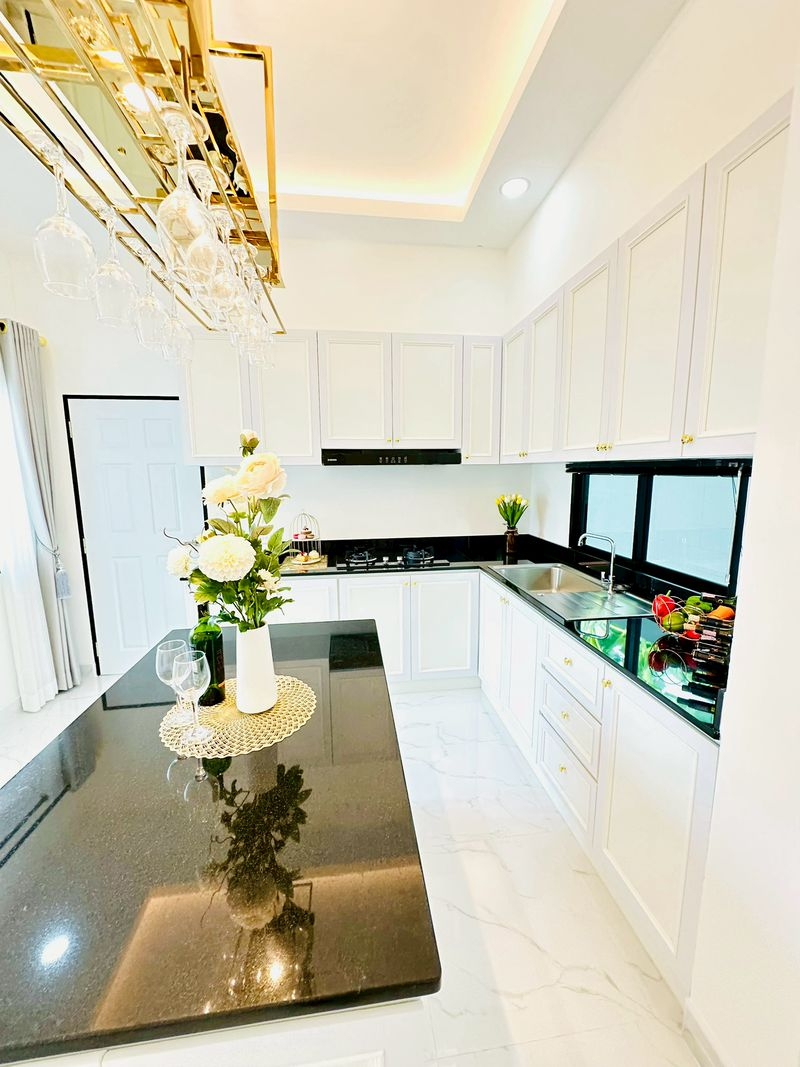 ขาย Pool Villa ชั้นเดี่ยว 4 ห้องนอน 3 ห้องน้ำ พัทยาเหนือ (3)