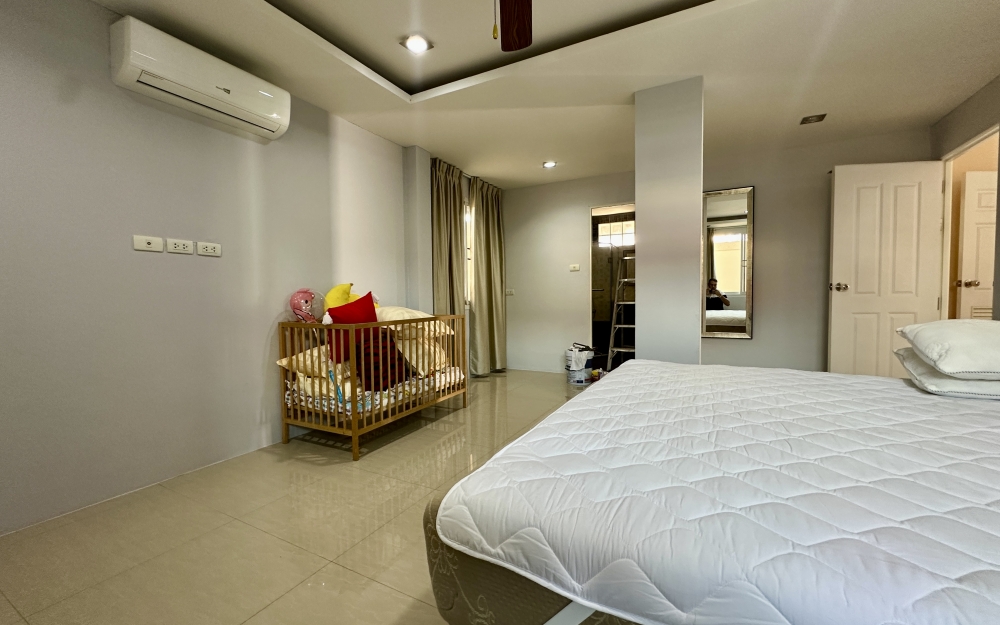 ขาย Pool Villa ชั้นเดียว 3 ห้องนอน 3 ห้องน้ำ จอมเทียน (2)