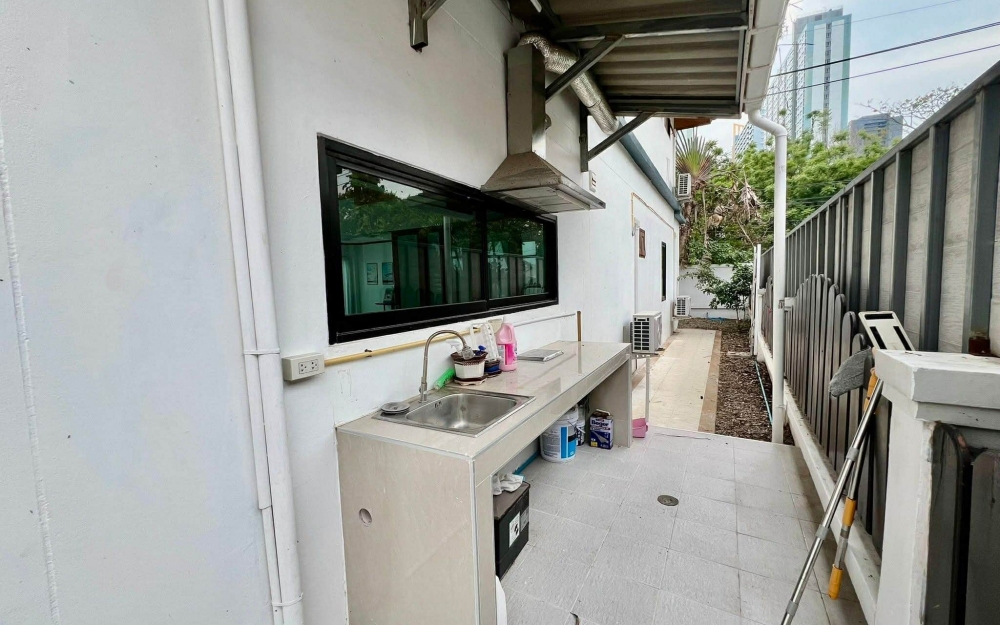 ให้เช่า พูลวิลล่า 5 ห้องนอน ชัยพฤกษ์ จอมเทียน