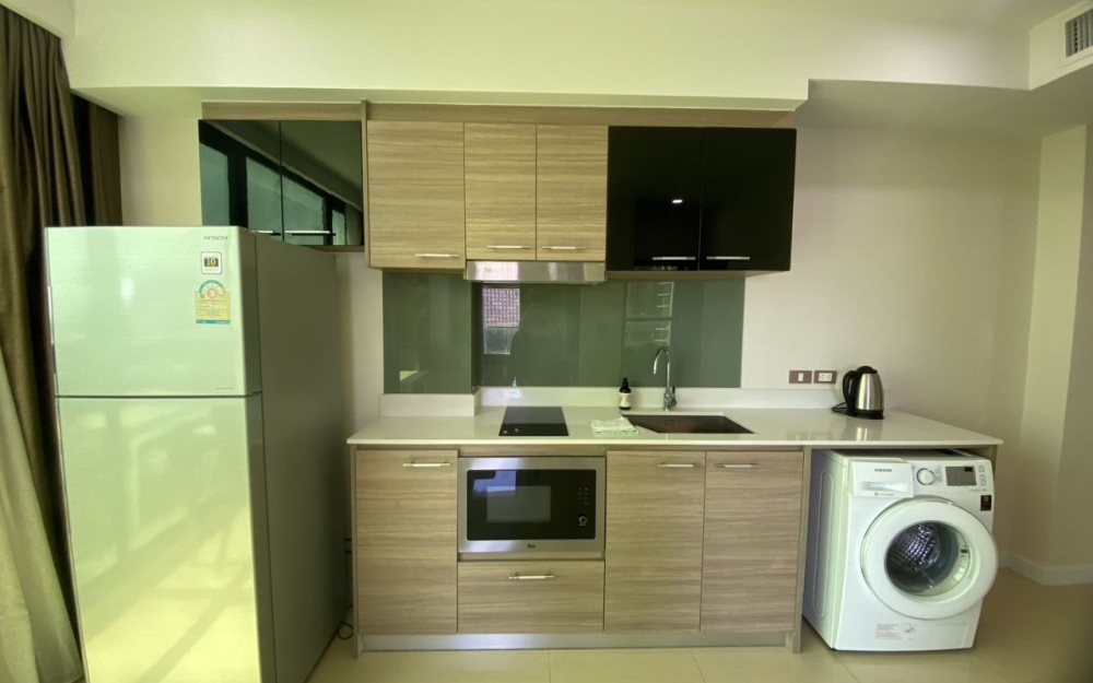 ขาย ดุสิต แกรนด์ คอนโด วิว 1 ห้องนอน วิวทะเล (2)