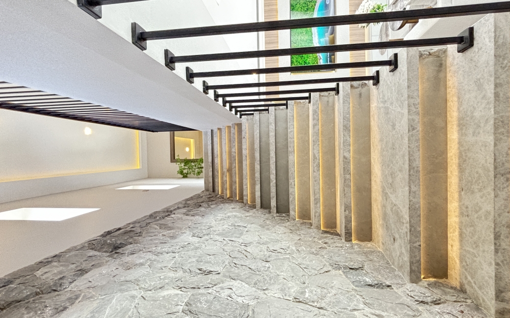 ขาย Pool Villa 2 ชั้น 7 ห้องนอน 8 ห้องน้ำ ห้วยใหญ่ (2)