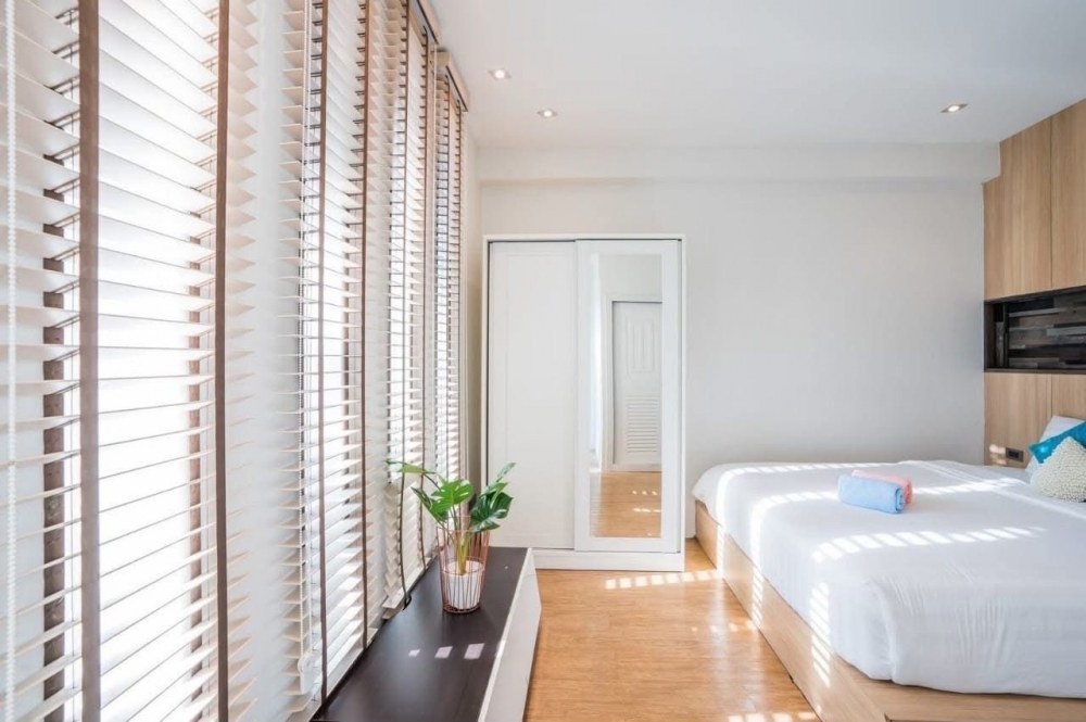 ให้เช่า Pool Villa 2 ชั้น 5 ห้องนอน 5 ห้องน้ำ จอมเทียน