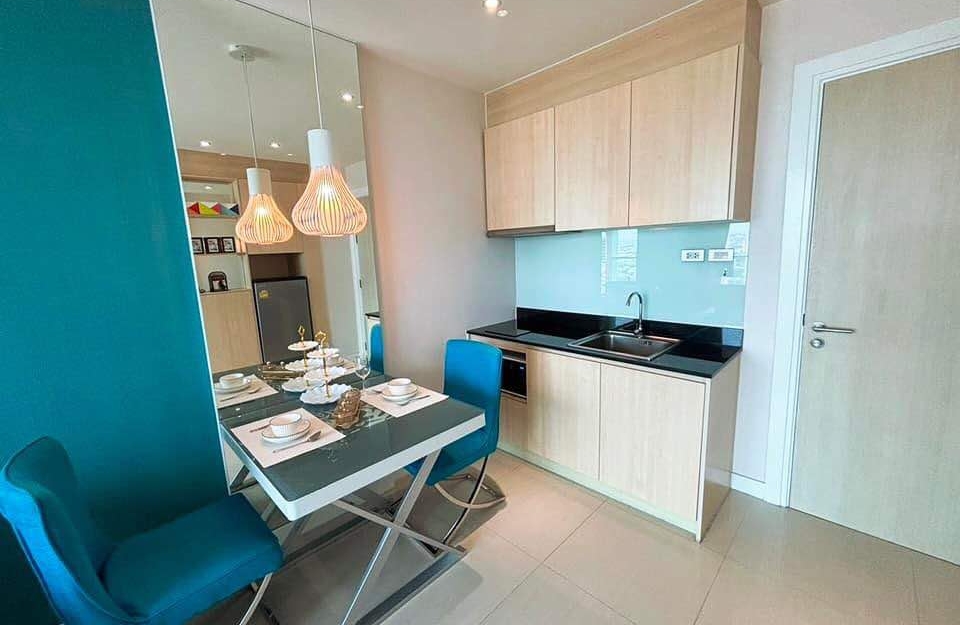 ปล่อยเช่า Grand Ciribbean Jomtien แกรนด์ คาริบเบียน จอมเทียน 1 ห้องนอน ชั้น 26 วิวสระ และวิวทะเล