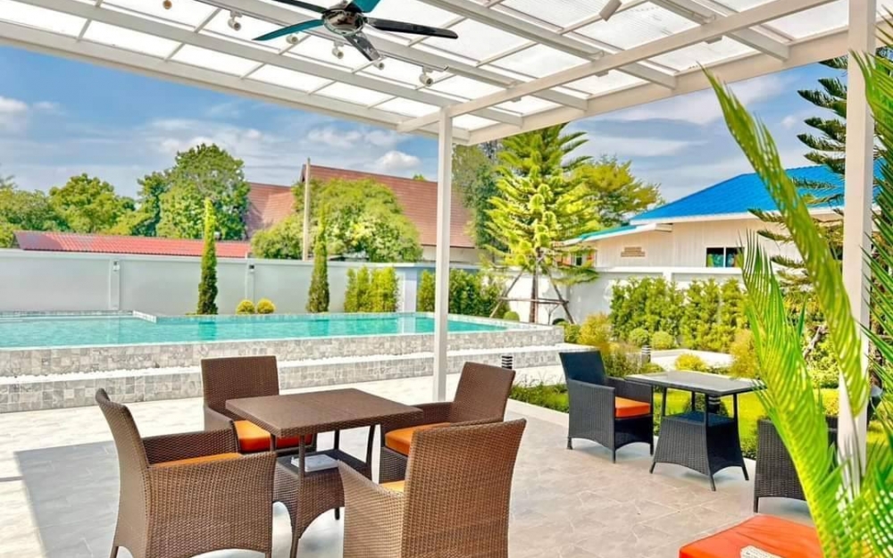 ขาย Pool Villa 2 ชั้น 4 ห้องนอน 4 ห้องน้ำ ห้วยใหญ่ (3)