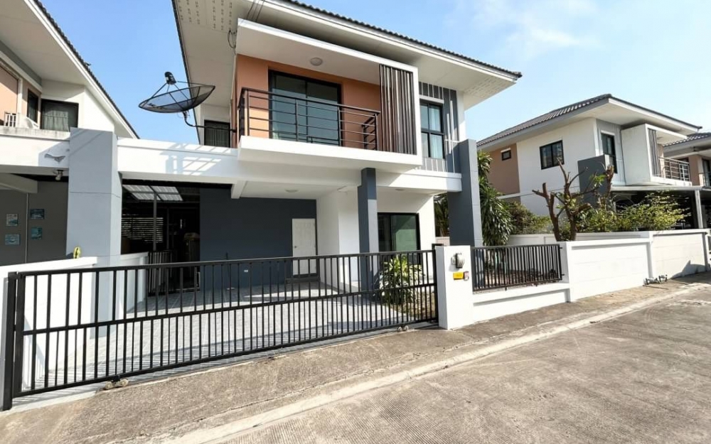 ขายบ้านแฝด 2 ชั้น 3 ห้องนอน 3 ห้องน้ำ บึงวรกิจ (1)